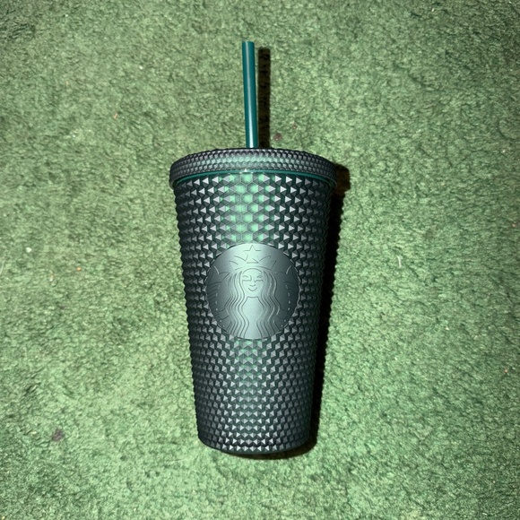 Starbucks grande cold cup - Picture 1 of 3